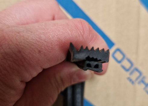 SCHÜCO 246476-Glazing Gasket- 5 metre