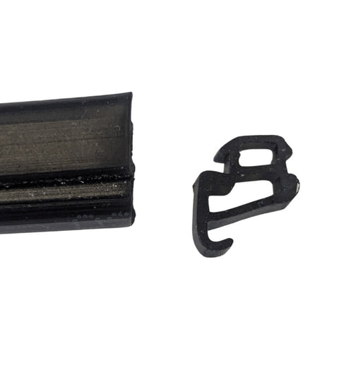 Close-up detail shot of the gasket's cross-sectional profile and texture, showing the precise dimensions and sealing surface design for architectural glazing applications