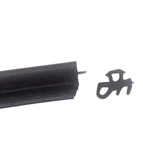 Close-up detail shot of the gasket's cross-sectional profile and texture, showing the precise dimensions and sealing surface design for architectural glazing applications